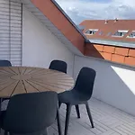 Design Gruppen & Business 10 Min Zu Sap Appartement